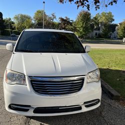 2015 Chrysler Town & Country