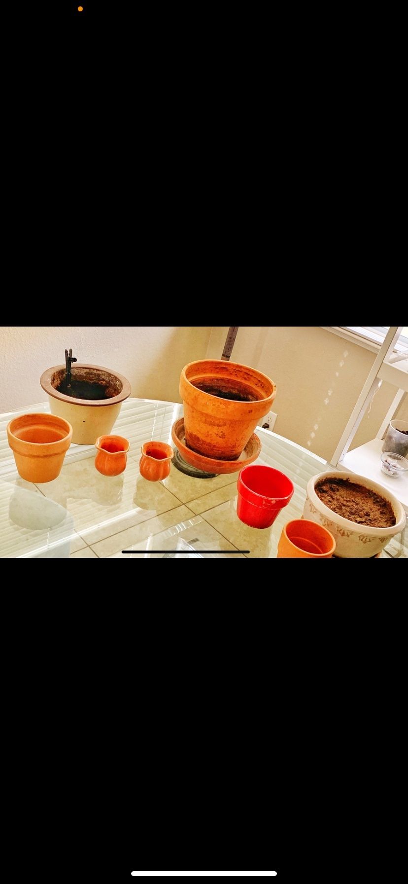 8 Ceramic flower pot holder- All 20$