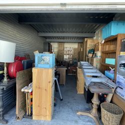 Entire Storage Unit Must Be Cleared Out 