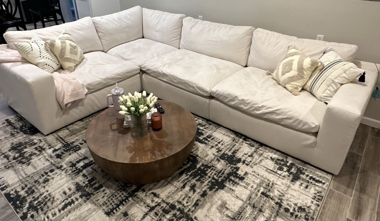 Modular Sectional