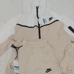 Nike Tech Mens Sweat Suit Size L -XL Beige