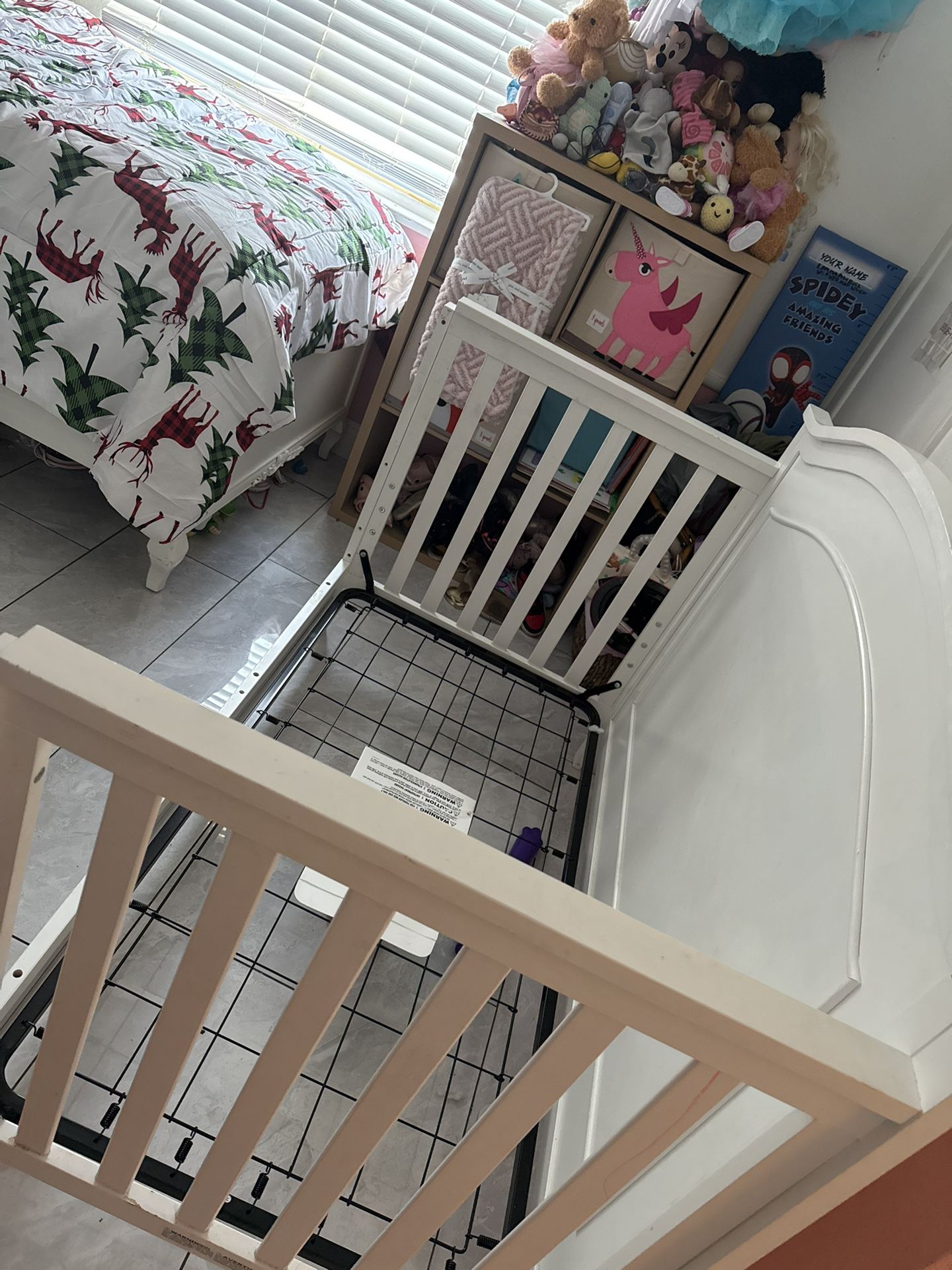 Crib/bed