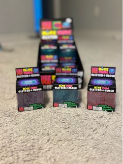 Needoh Nice Cube Glitter & Glow !!!!