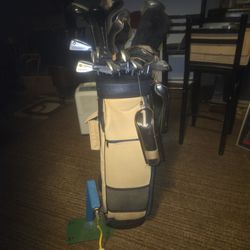 Golf Clubs balls Bag Drivers Ts 