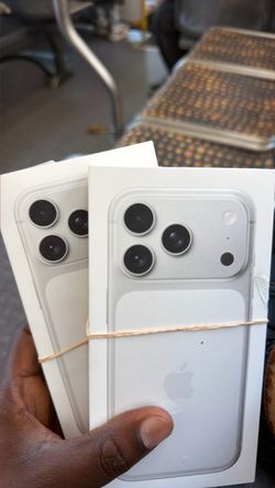 2 IPhone 17 pro 256gb Read Description