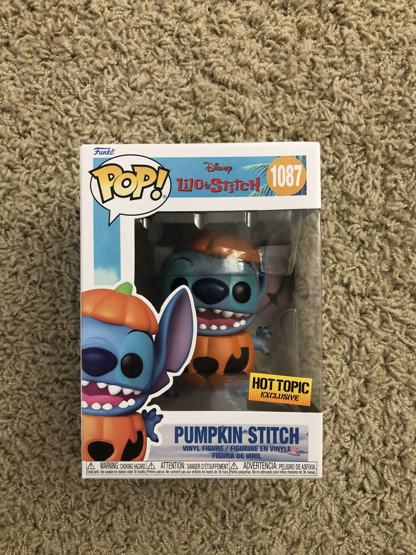 DISNEY PUMPKIN STITCH FUNKO POP. HOT TOPIC EXCLUSIVE.