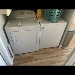 Whirlpool Washer And Dryer 