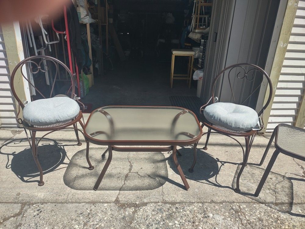 Out Door Patio Furniture