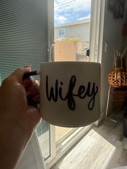 Wifey mug
