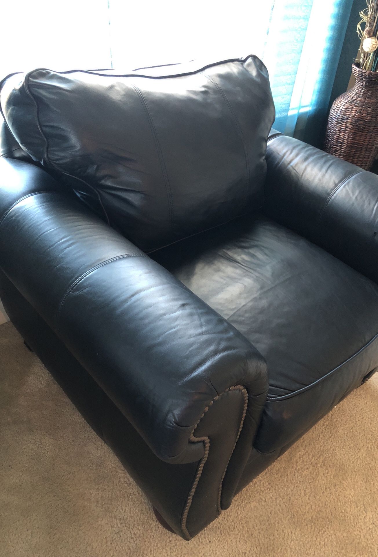 Single Black Leather Chair for Sale in Charlotte, NC OfferUp