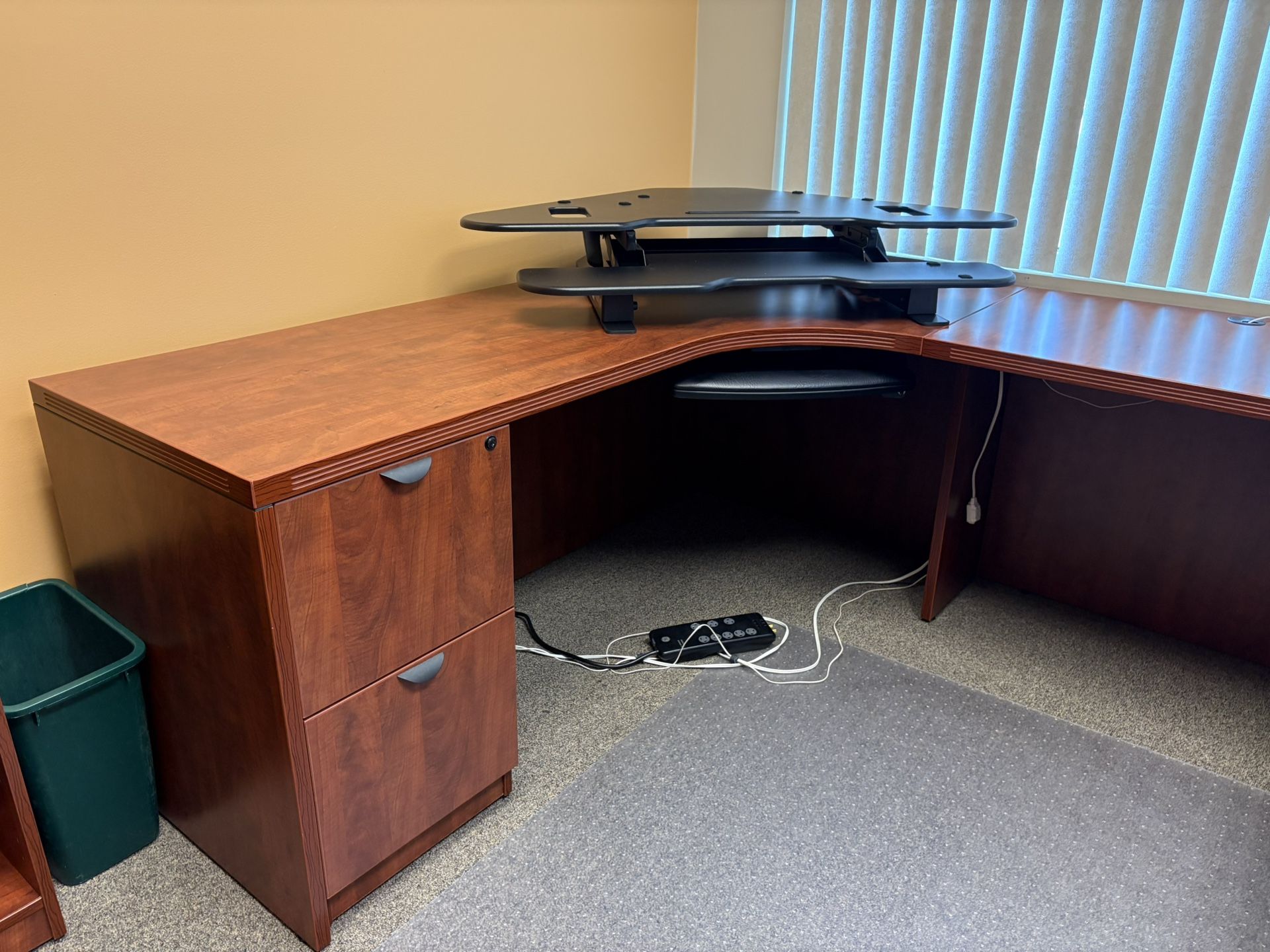 U Shaped Office Desk W/ Ergonomic Monitor Stand