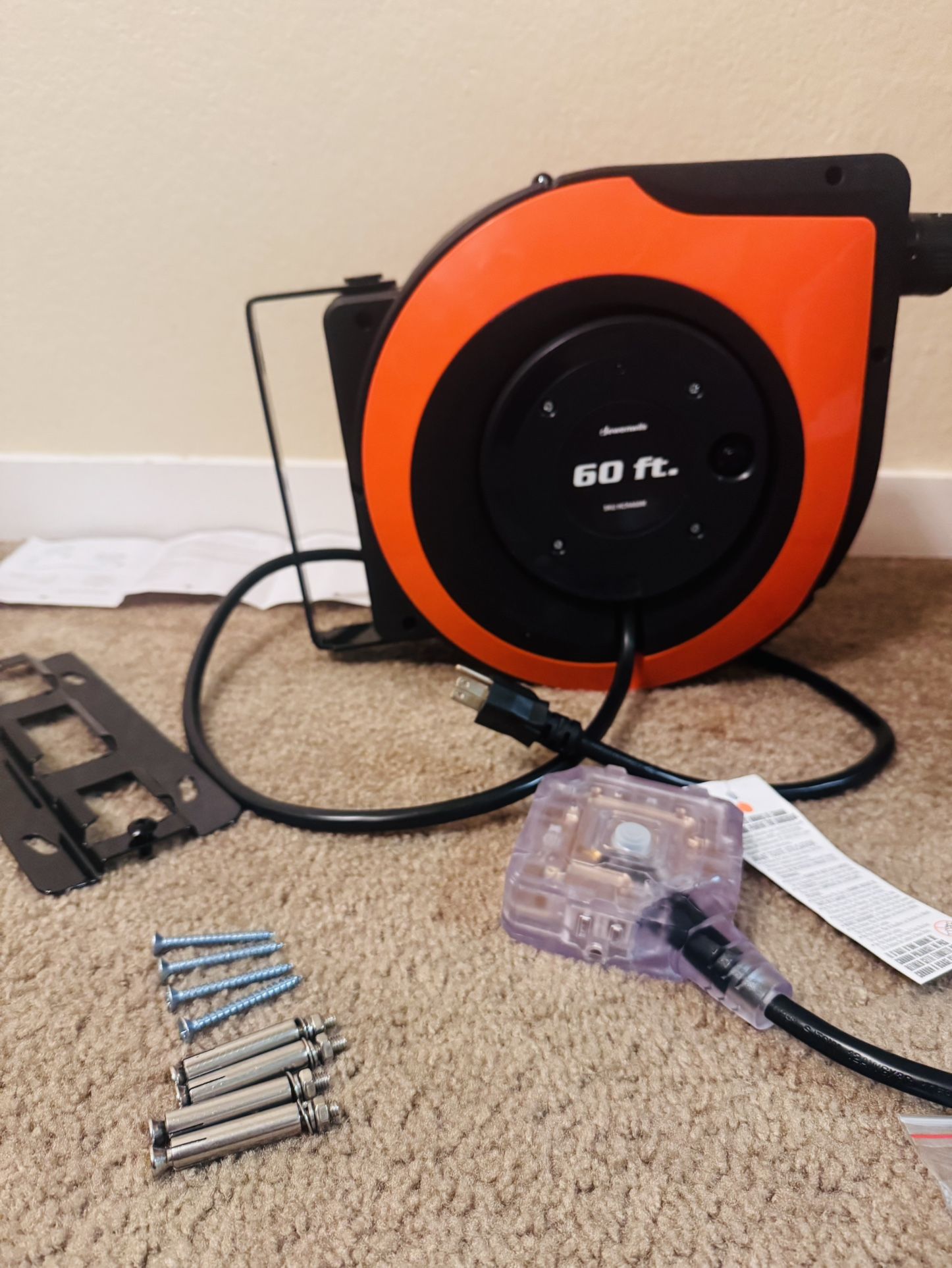 Retractable Extension Cord Reel NEW