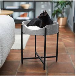 Frisco Elevated Modern Wrought Iron Cat Bed with Long Faux Fur Cushion
