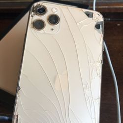 iPhone 11 Pro Max Cracked As Is Parts Box 256gb