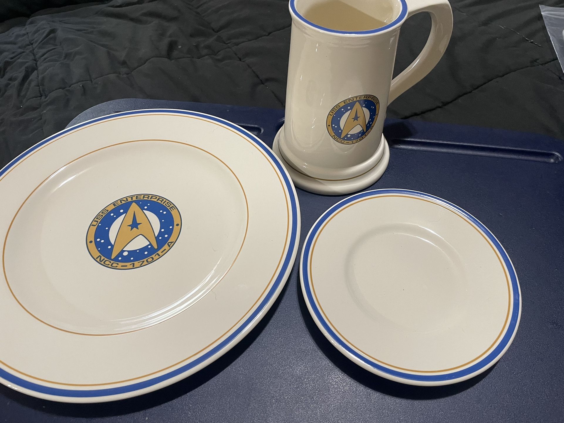 Star Trek PFALTZGRAFF Stoneware Set