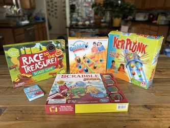 Fun Board Games - All pieces included