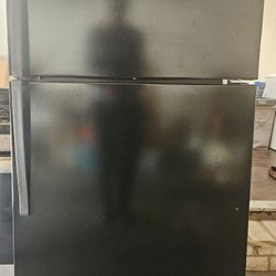 Whirlpool Refrigerator 