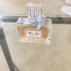 Miss Dior Perfume