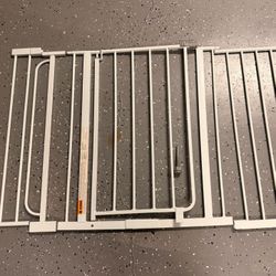 Regalo Extra‑wide baby gate