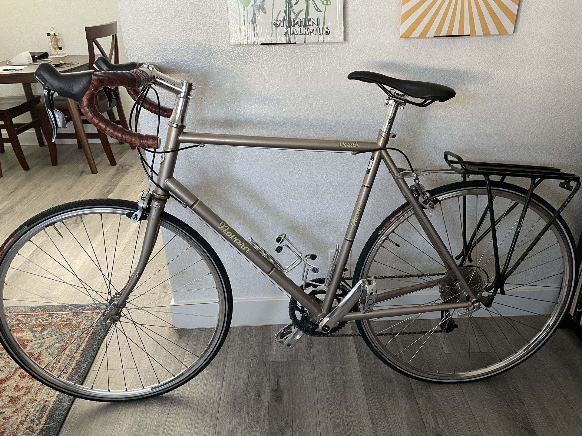 Novara Verita Touring Bike With Extras
