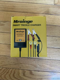 Battery Charger 🔌 ***BRAND NEW***