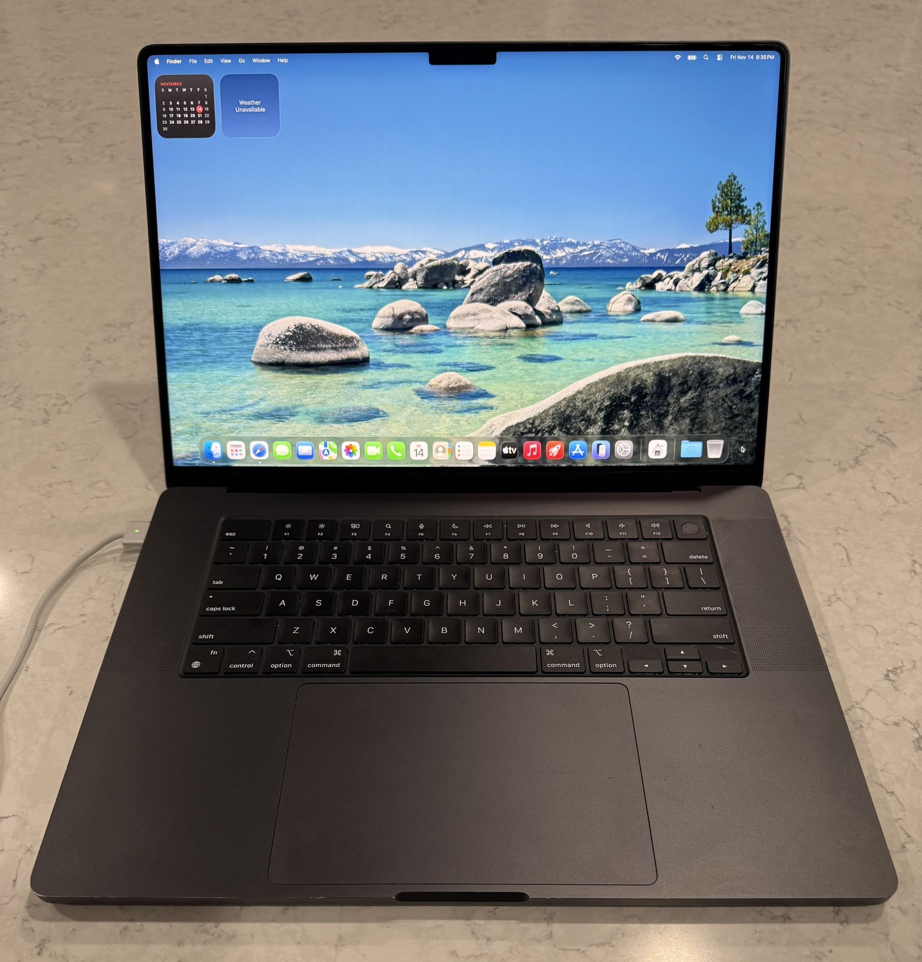2025 M4Pro MacBook Pro 16” with Apple Warranty