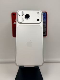 Apple iPhone 17 PRO MAX 256GB UNLOCKED Silver