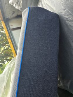 Twin matress xl memory foam with Boxpring