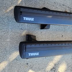 Thule Car Truck Roof Rack AeroBlade Edge Flush Crossbar System Set of 2