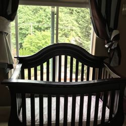 Brown Wood Baby Crib With Free Mattress 