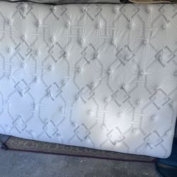 Use Mattress Good Condition