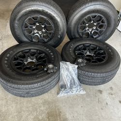 Set of 4 Tires/wheels (Tires Have Less Than 500 Miles)