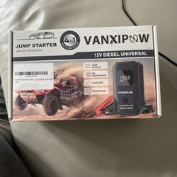 4 In 1 Car Jumper + Tire Inflator + Power Bank + Flashlight 