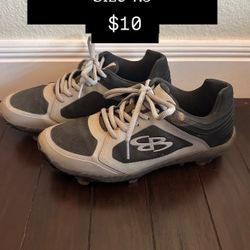 7 1/2 Men’s metal baseball cleats