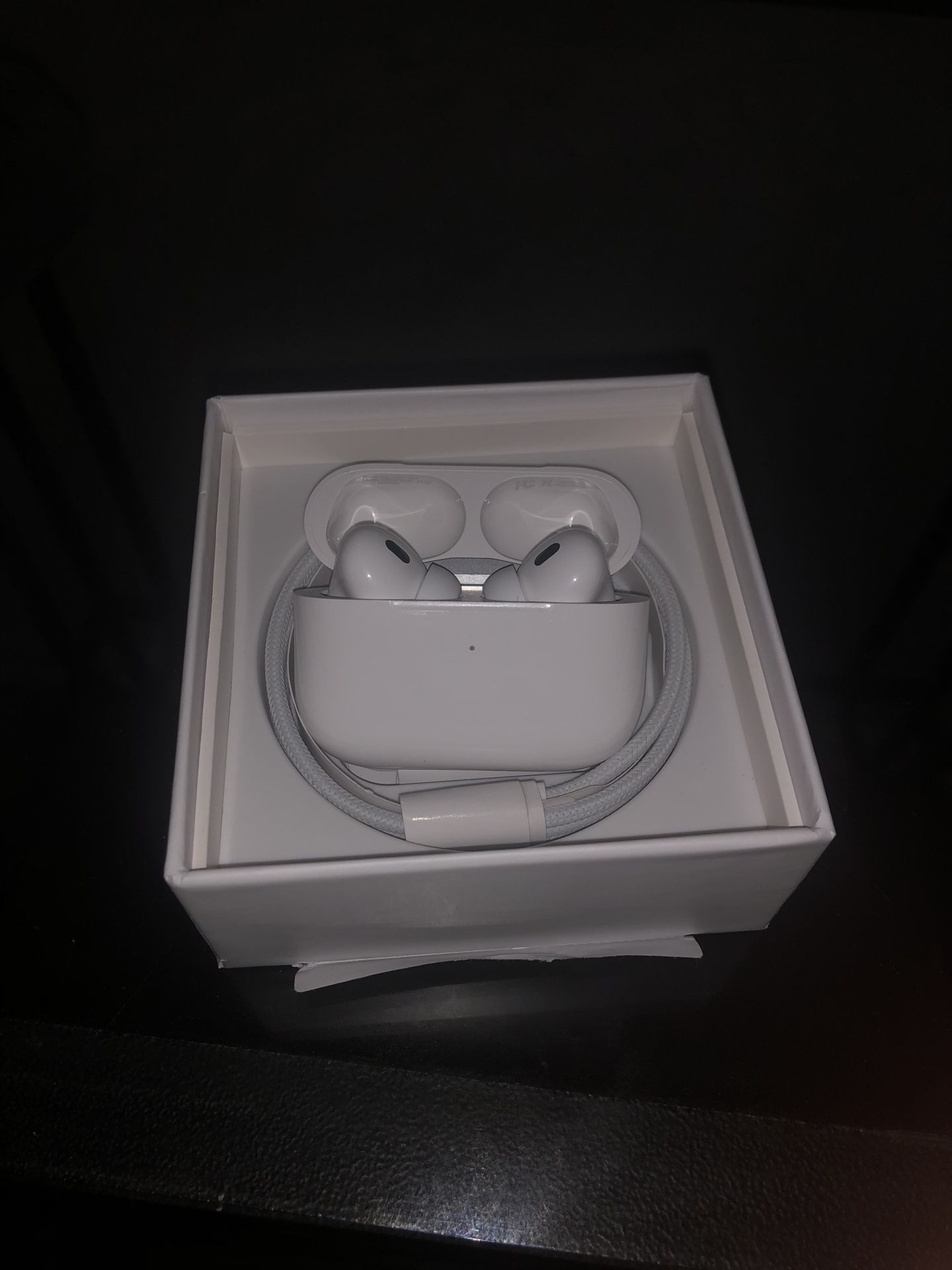AirPods 2nd Generation Bluetooth Earbuds Earphone with MagSafe Charging Case