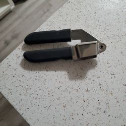Garlic Dicer