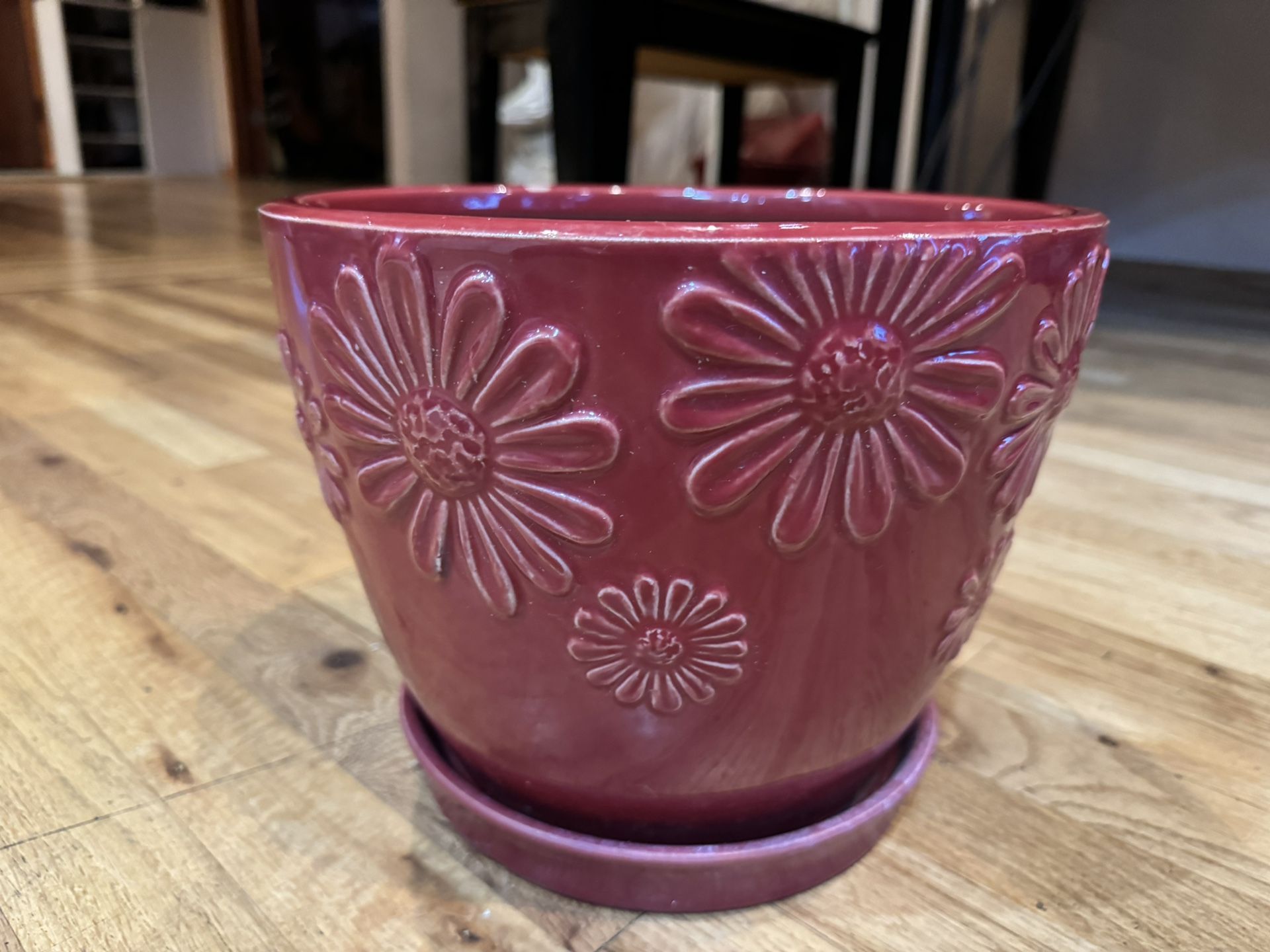 Nice Ceramic Pot With Saucer