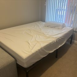 Bed & Frame Queen Size