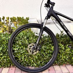 Nice Adult Mountaint Bicycle 