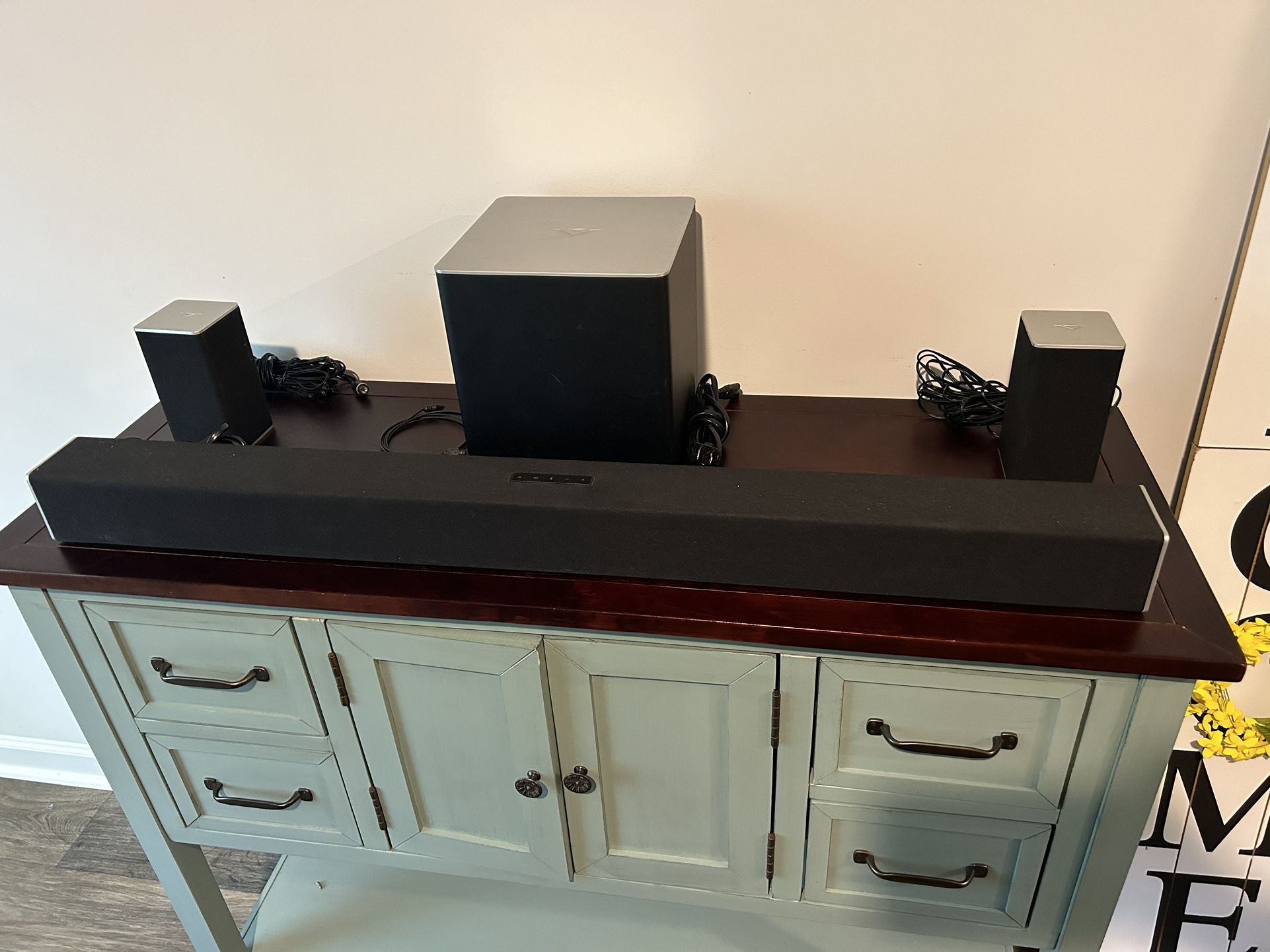VIZIO SURROUND SOUND