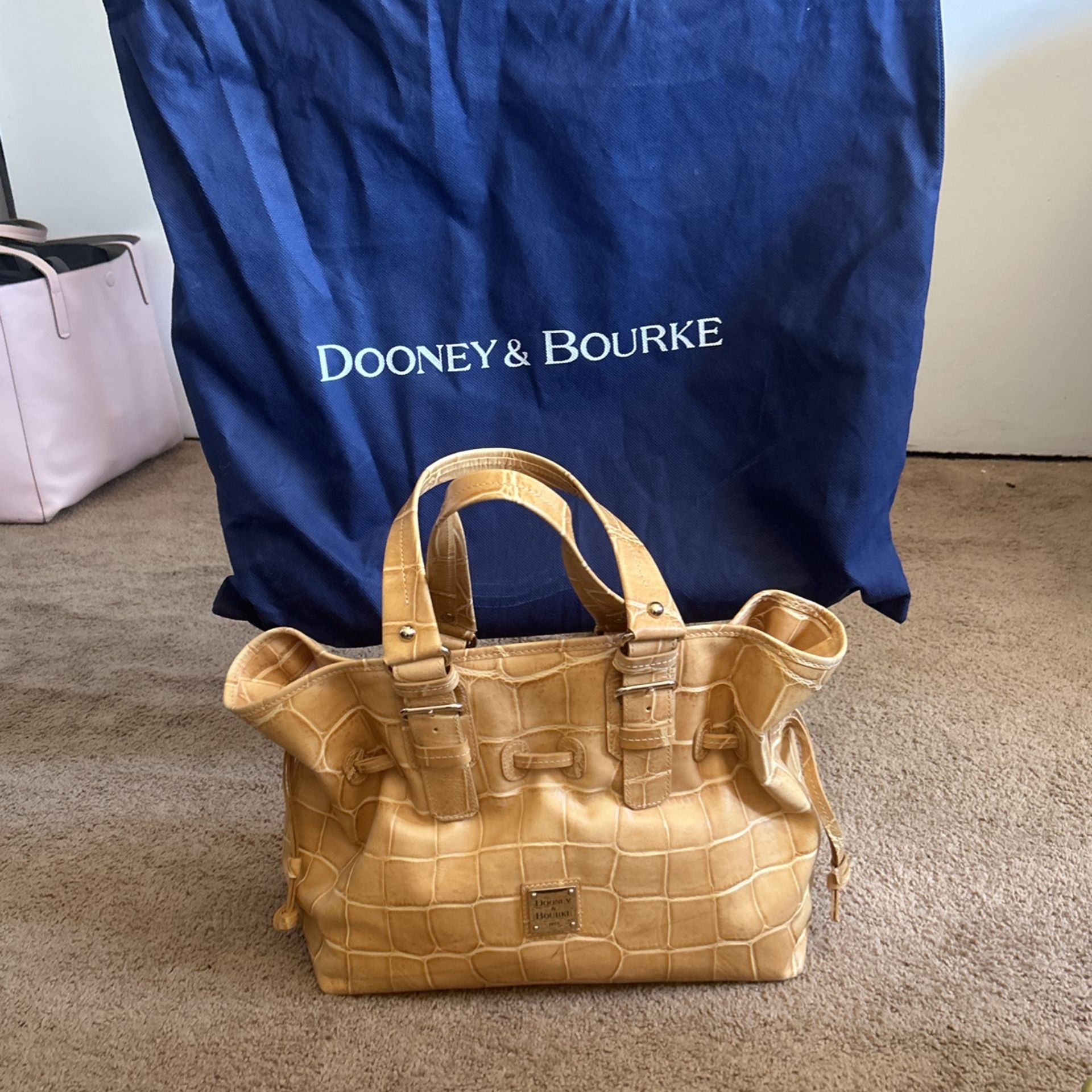 DOONEY BOURKE TOTE BAG
