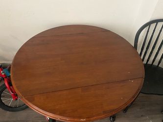 Dining table with 3 chairs
