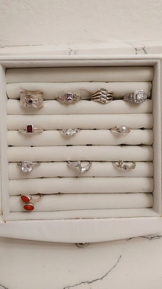 .925 Assorted Rings Different Sizes 