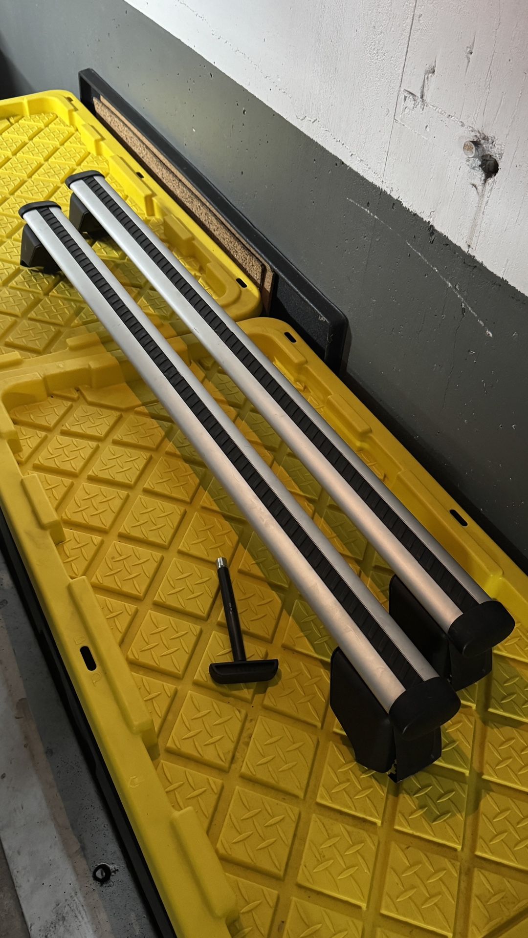 Audi Q5 Crossbars