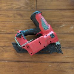 Milwaukee FuelFraming Nail Gun