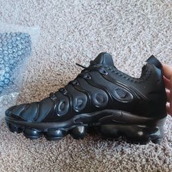Nike Air VaporMax Plus 