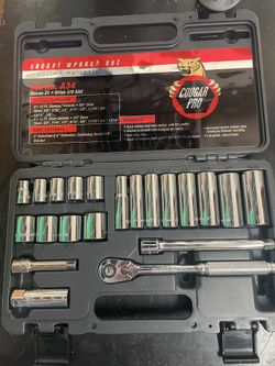 Cougar 13 Piece Socket Set