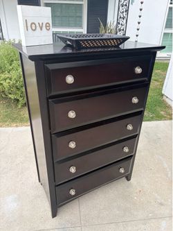 5 Drawer Dresser