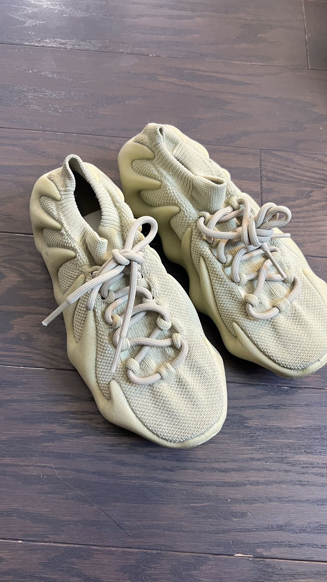 Tan Yeezy