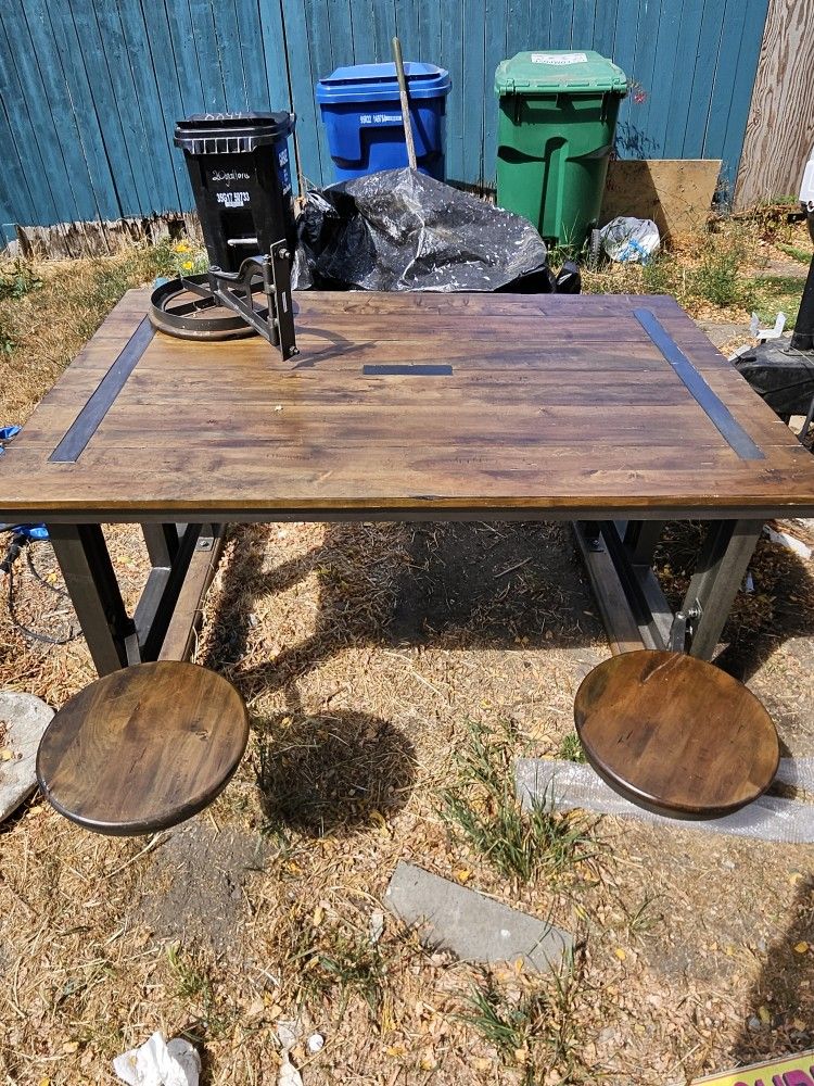 New Rustic Kitchen Cafeteria Table 4 Swing Out Chairs